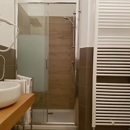 Campo Rotondo Gasthuis Tavernerio